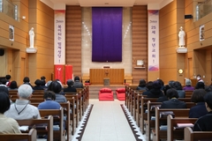2023년 4월 7일 성 금요일 십자가 경배